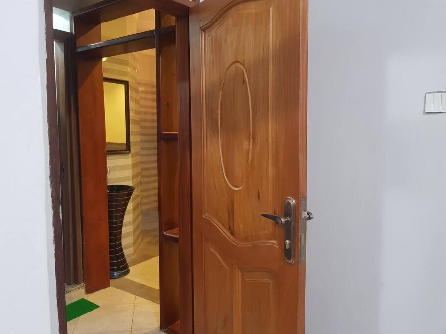 Travel Sanctuary - Luxury2 Kampala